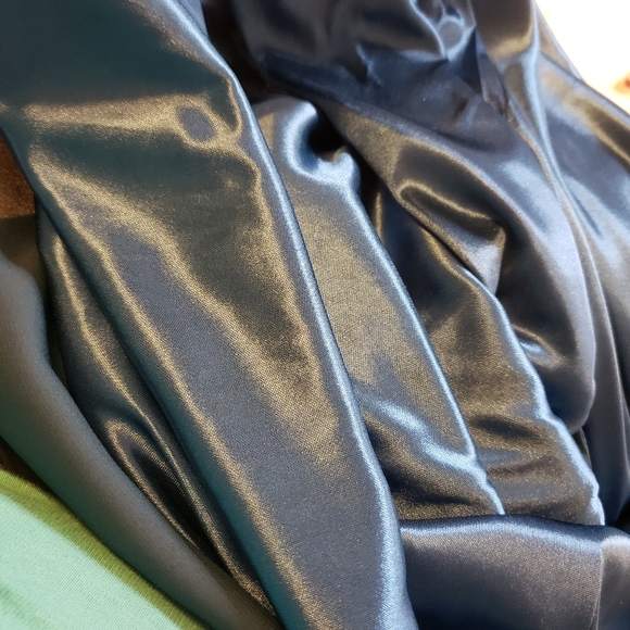 Emerald navy blue flouncy dress size large - Picture 5 of 7